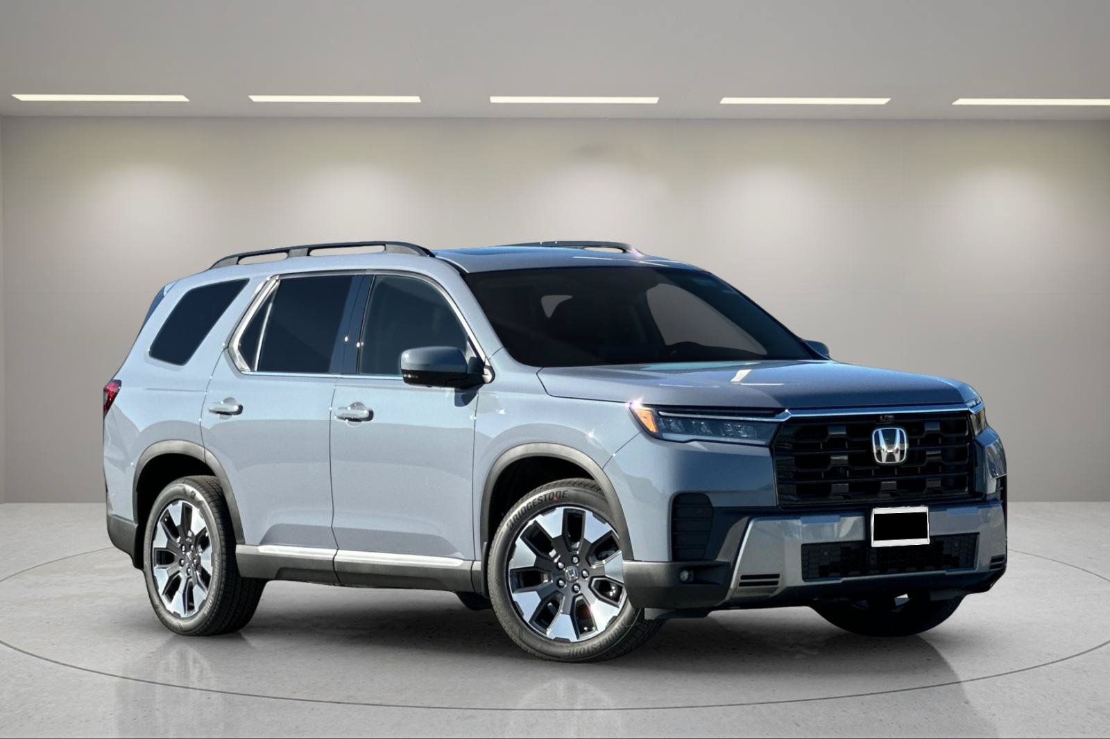 New 2026 Honda Pilot Touring image 1