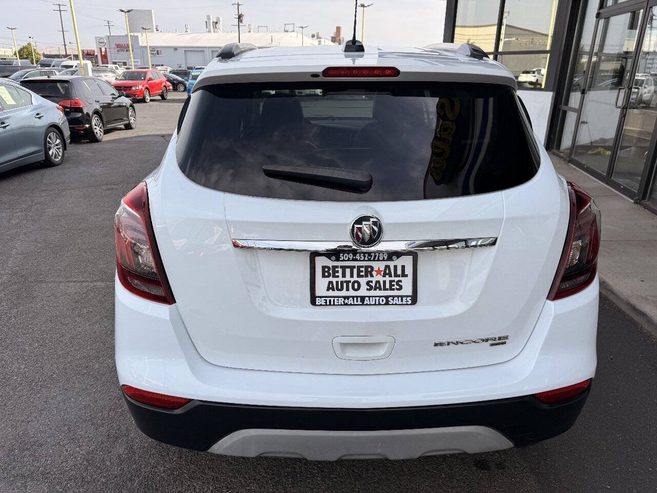 Used 2020 Buick Encore Preferred w/ Safety Package AWD/4WD image 4