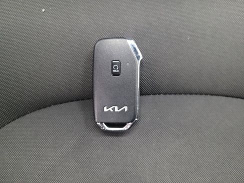 Used 2023 Kia Forte GT-Line image 32