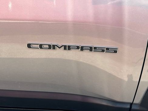 Used 2023 Jeep Compass Limited AWD/4WD image 28