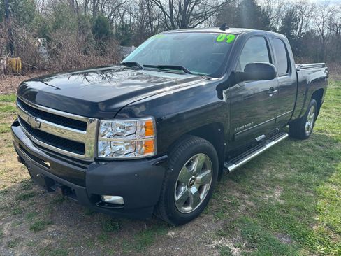 Used 2009 Chevrolet Silverado 1500 LTZ image 1