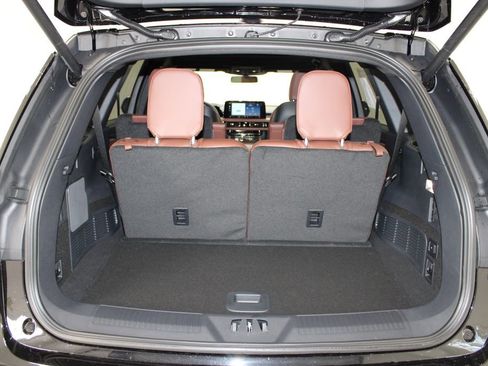 New 2026 Lincoln Aviator Reserve image 15