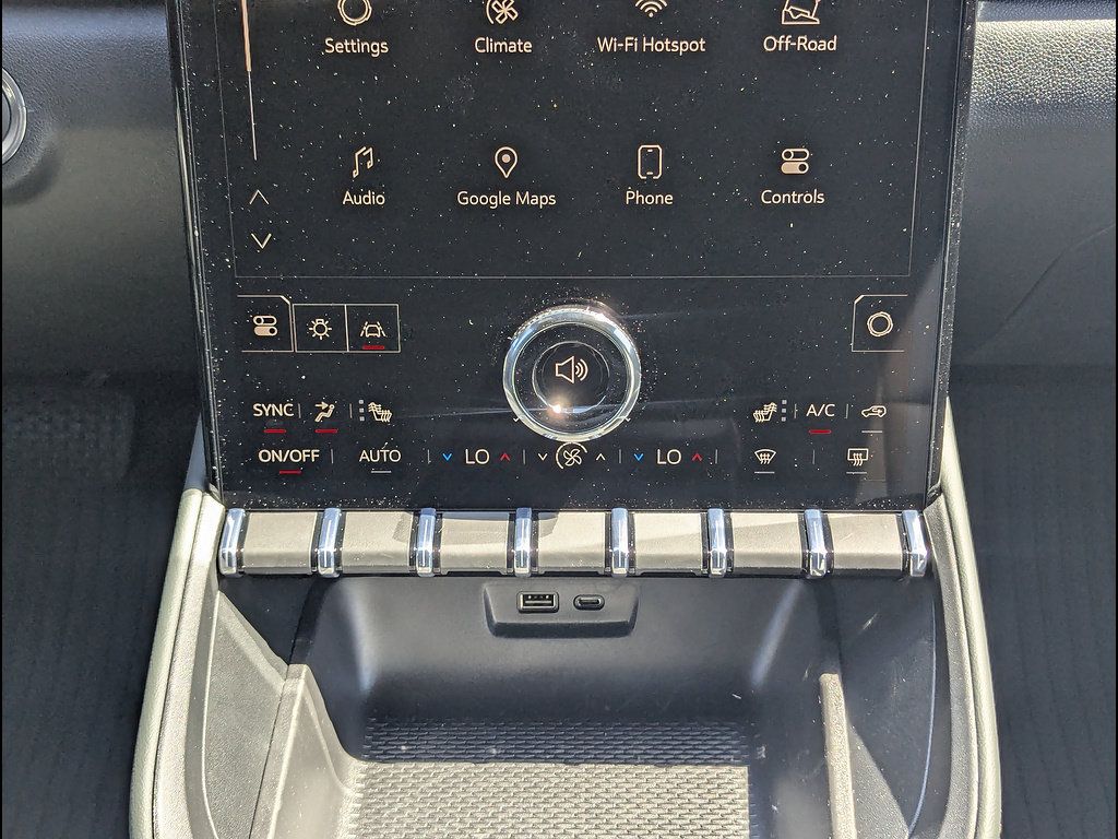 New 2027 GMC Terrain AT4 w/ LPO, Floor Liner Package AWD/4WD image 24