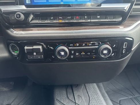 Used 2025 Chevrolet Silverado 2500 LT w/ Safety Package image 23