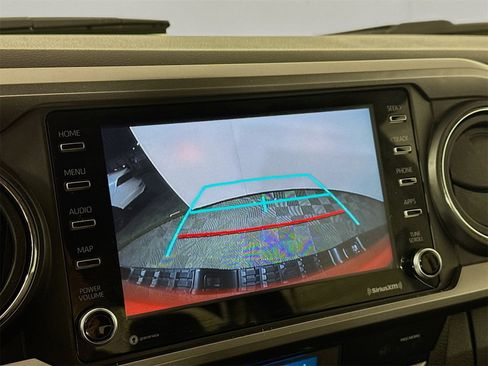 Certified 2022 Toyota Tacoma SR5 image 11