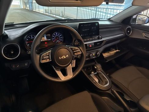 Certified 2023 Kia Forte LXS w/ LXS Technology Package image 6