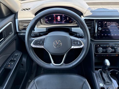 Used 2021 Volkswagen Atlas SEL Premium AWD/4WD image 14
