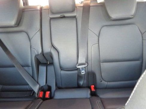 New 2025 Ford Bronco Badlands image 8