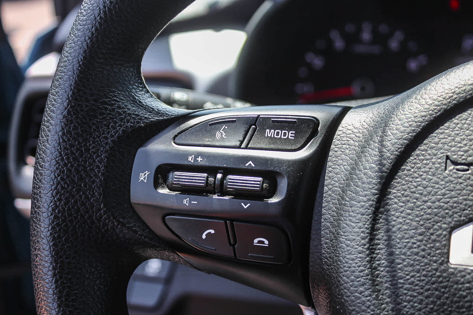 Used 2023 Kia Rio S FWD image 29