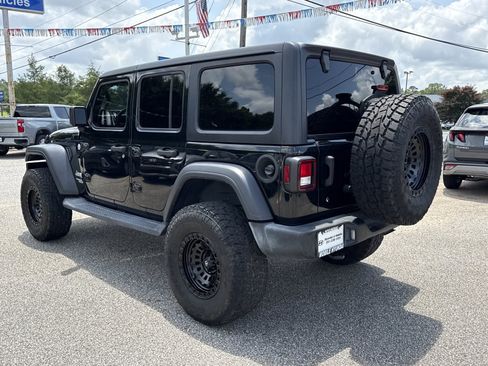 Used 2020 Jeep Wrangler Unlimited Sport S AWD/4WD image 5