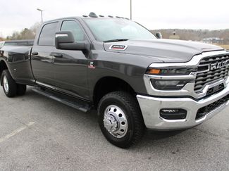 Used 2025 RAM 3500 Tradesman video 4