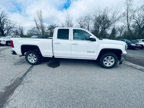 Used 2019 GMC Sierra 1500 SLE w/ SLE Value Package image 7