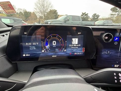 Certified 2026 Chevrolet Traverse LT image 28