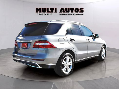 Used 2013 Mercedes-Benz ML 350 ML 350 4MATIC Sport Utility 4D image 3