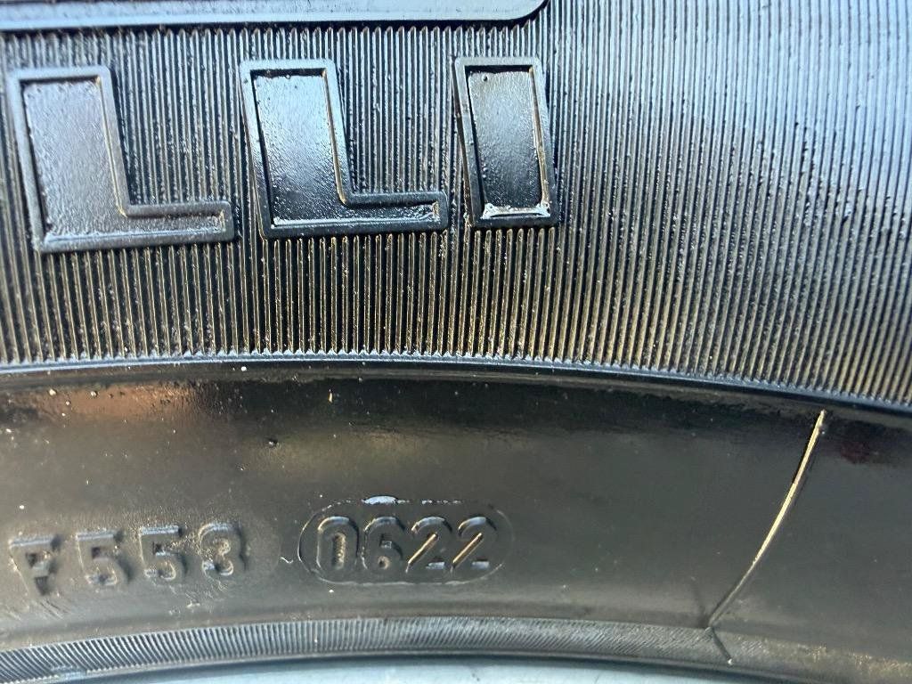 Used 2009 Chevrolet Avalanche LTZ RWD image 32