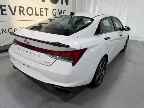 Used 2023 Hyundai Elantra Limited FWD image 19