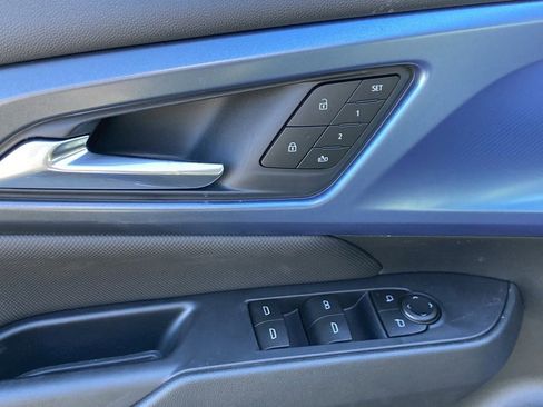 New 2026 Chevrolet Equinox EV LT image 20