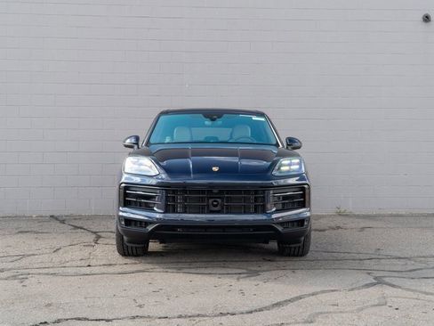 New 2026 Porsche Cayenne S image 10