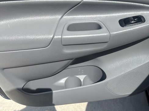 Used 2014 Toyota Tacoma PreRunner w/ Convenience Package RWD image 17