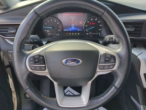 Certified 2020 Ford Explorer XLT w/ Equipment Group 202A image 60
