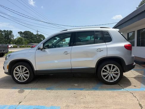 Used 2016 Volkswagen Tiguan SE FWD image 5