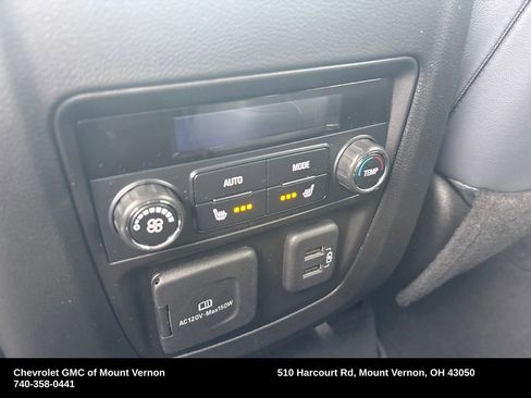 Used 2023 Buick Enclave Premium image 31