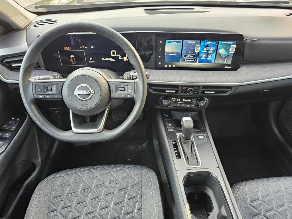 New 2027 Nissan Kicks SV AWD/4WD image 14