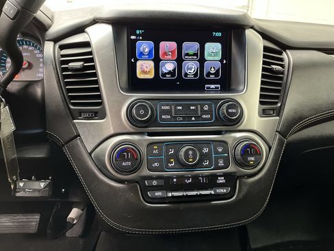 Used 2019 Chevrolet Tahoe LS AWD/4WD image 17
