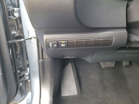 Used 2025 Toyota Corolla SE image 23