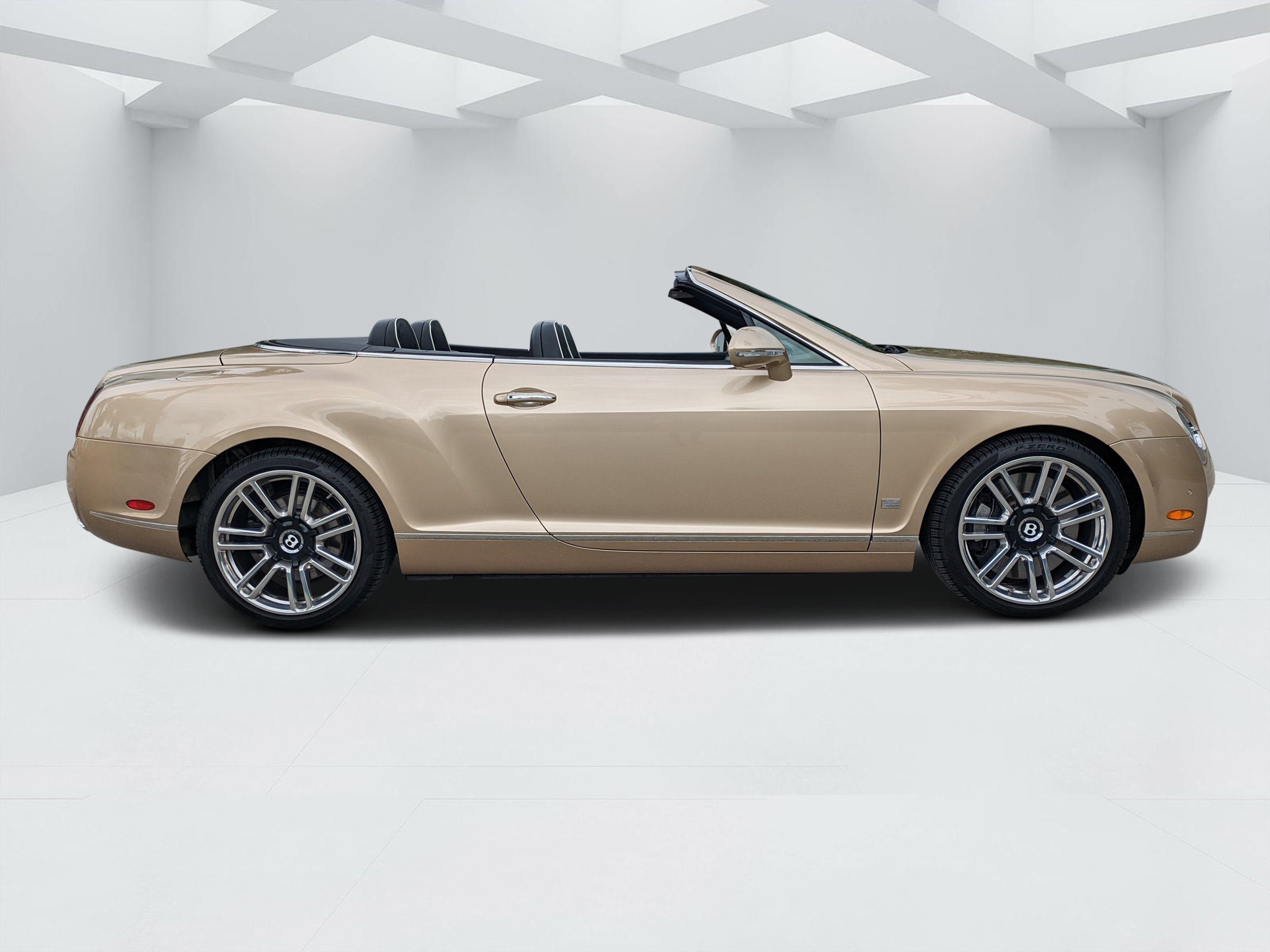 Used 2011 Bentley Continental GTC AWD/4WD image 2