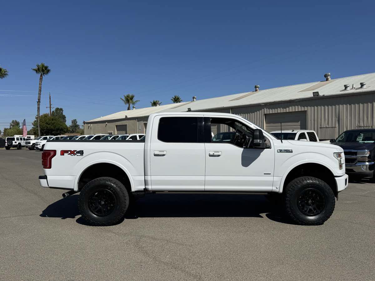 Used 2017 Ford F150 Lariat w/ Equipment Group 502A Luxury AWD/4WD image 12