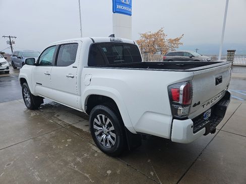 Used 2023 Toyota Tacoma Limited w/ Black Out Package (TMS) image 9