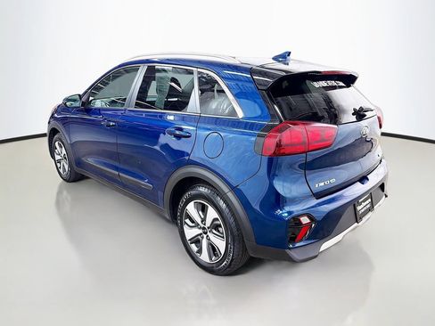 Used 2020 Kia Niro LX FWD image 7