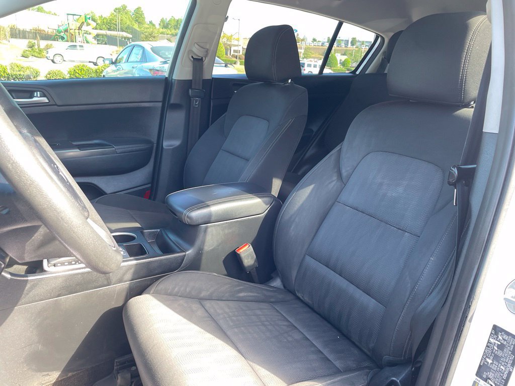 Used 2022 Kia Sportage LX FWD image 23