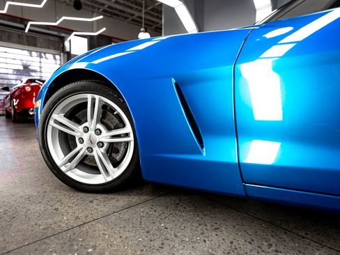 Used 2008 Chevrolet Corvette Coupe w/ Preferred Equipment Group image 13