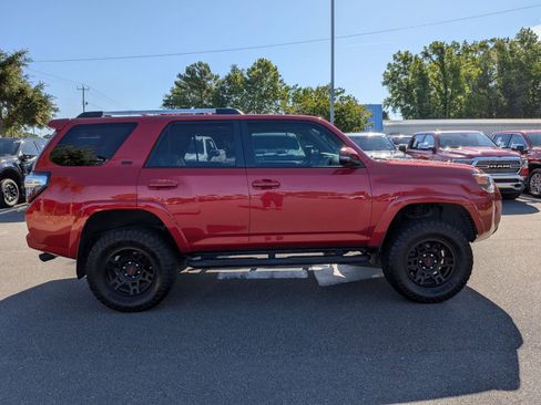 Used 2023 Toyota 4Runner SR5 Premium w/ Moonroof Package RWD image 2