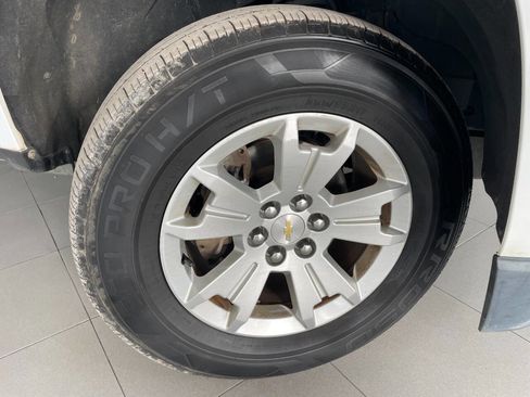 Used 2017 Chevrolet Colorado LT w/ LT Convenience Package image 9