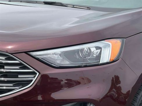 Used 2024 Ford Edge Titanium AWD/4WD image 7