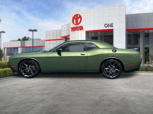 Used 2022 Dodge Challenger GT w/ Blacktop Package RWD image 8