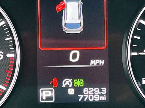 Used 2024 Subaru Outback Touring XT image 12