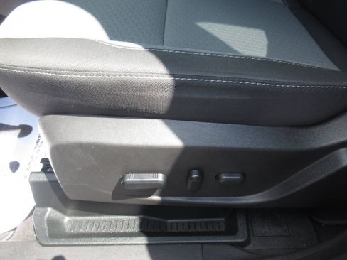 Used 2019 Ford Escape SE AWD/4WD image 21