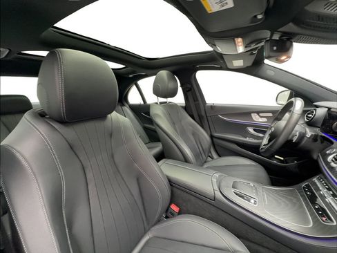 Used 2022 Mercedes-Benz E 350 Sedan w/ AMG Line Exterior image 28