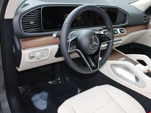 New 2026 Mercedes-Benz GLE 450 4MATIC image 4