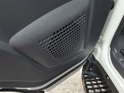 Used 2024 Chevrolet Low Cab Forward image 20