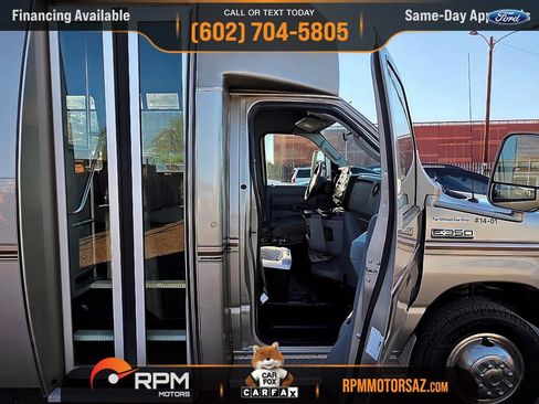 Used 2011 Ford E-350 and Econoline 350 Super Duty w/ Shuttle Bus Prep Pkg image 23