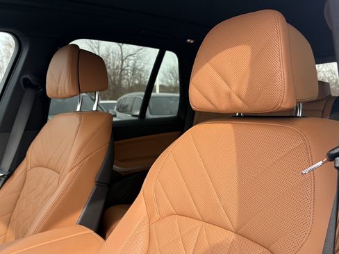 Certified 2024 BMW X5 xDrive40i w/ M Sport Package image 18