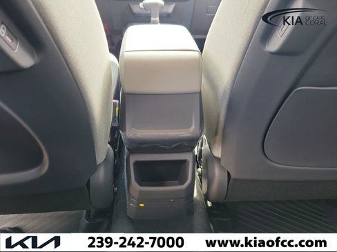 New 2027 Kia Seltos S FWD image 12