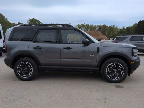 New 2026 Ford Bronco Sport Outer Banks AWD/4WD image 3