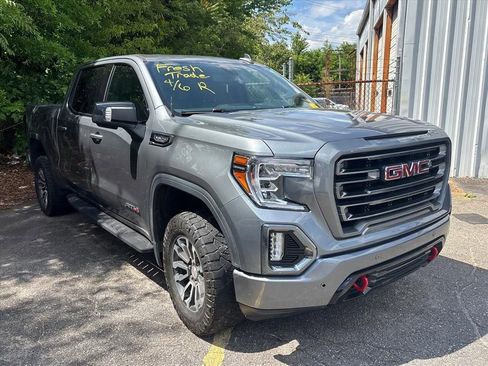 Used 2021 GMC Sierra 1500 AT4 w/ AT4 Premium Package AWD/4WD image 5