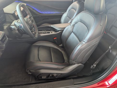 Used 2024 Dodge Charger R/T w/ Plus Group image 17